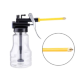 BURETTE A L'HUILE PLASTIQUE 250ML OIL CAN - Image 1 - SOGEDIM Market