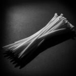 COLLIER SERRAGE PLAST 7.6X400 BLANC – Image 2